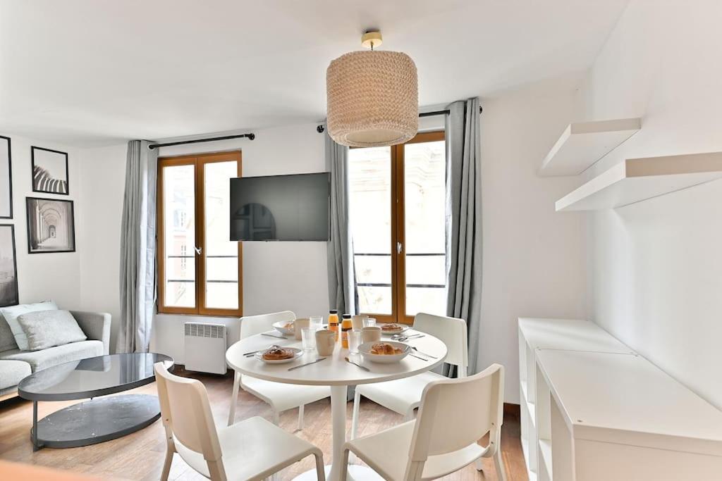 Appartement Paisible Et Central Rivoli ปารีส ภายนอก รูปภาพ